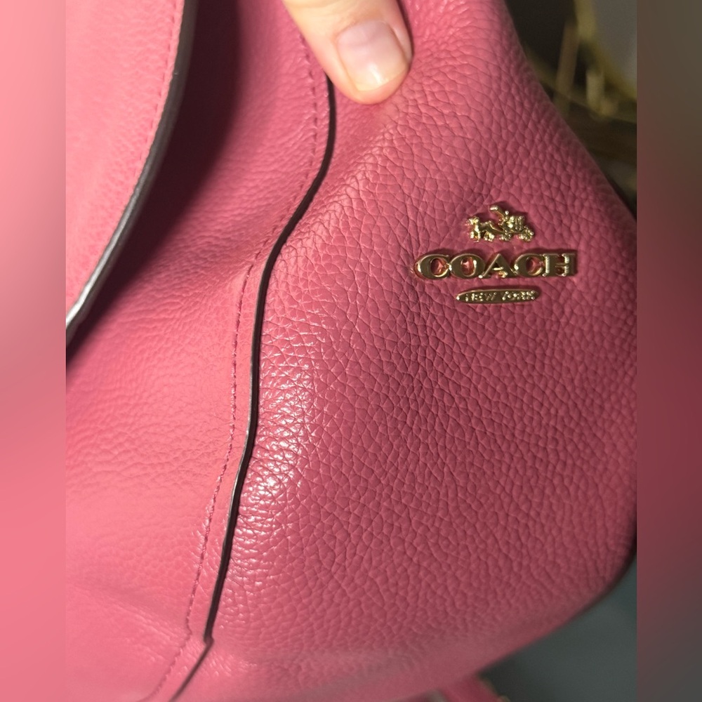 Coach Pink Leather Shoulder Bag with Gold Accents - Picture 14 of 16